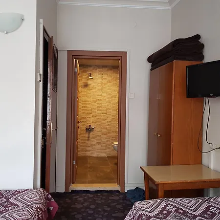 Ferah Hotel 3*